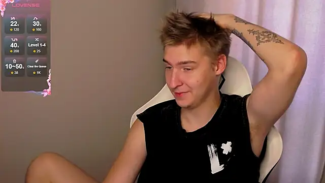 MrSexyCum4U Show Webcam