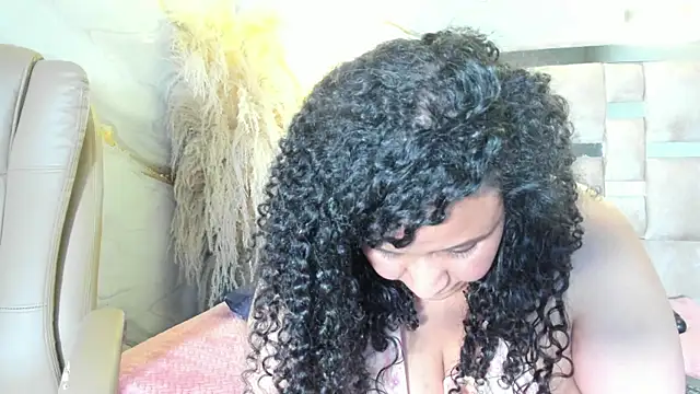 Danielaa_a Obrolan Langsung XXX