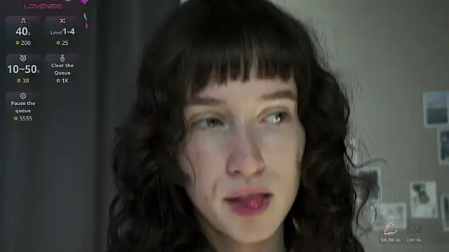 DellaLeck XXX чат на живо