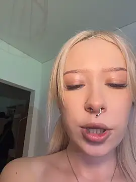 Chatroom XXX en direct de MaryChanXO
