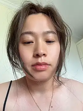 saozi666 网络视讯表演