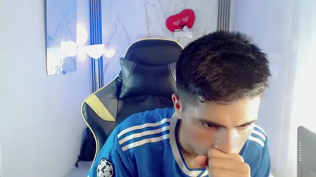 Ascii_one Chat XXX in diretta