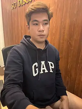 Titanryu Live XXX Chat