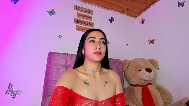 Lia_Roses3x Chat XXX in diretta