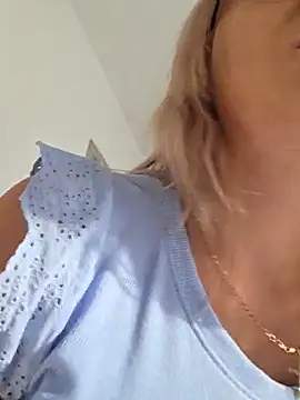 KaylinJan Adlı Modelin Canlı XXX Sohbeti