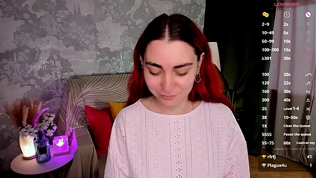 XXX chat uživo modela hannacheekss_