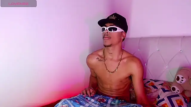 Онлайн чат XXX Angel_foxc13