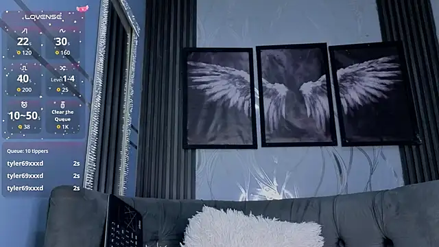 Angel-dragun XXX чат на живо