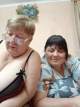 Lena_Gaby's Live XXX Chat