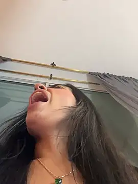 DaphneUwu live XXX chat