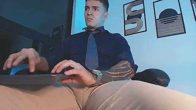 ALPHA_DOMINUS_ Live XXX-chat