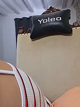 Živý XXX chat kylie_blck