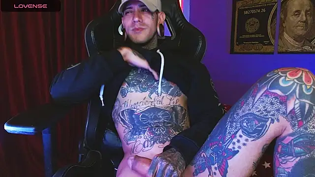 jhonny__ackerman Adlı Modelin Canlı XXX Sohbeti