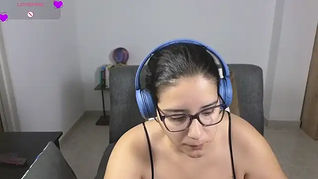 blue__moon_ Adlı Modelin Canlı XXX Sohbeti