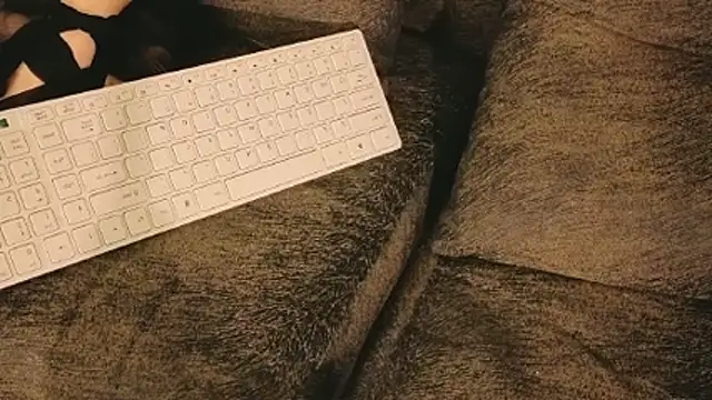 Czat XXX na żywo – Hat_girl