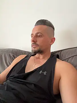 InsaneMattt 라이브 XXX 채팅