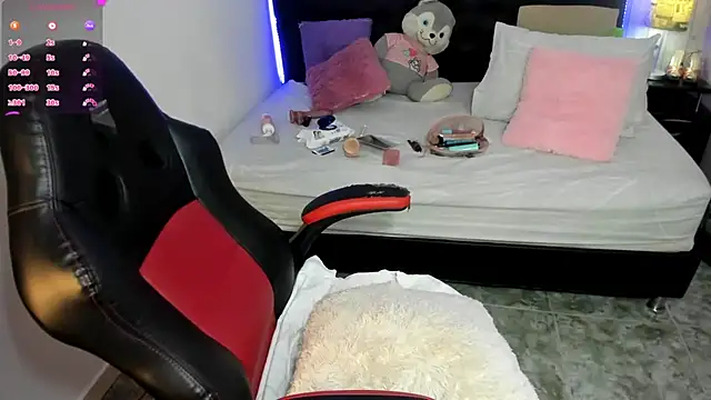 salome_rojas_ Adlı Modelin Canlı XXX Sohbeti