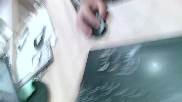 Živý XXX chat alieninhumanbody1