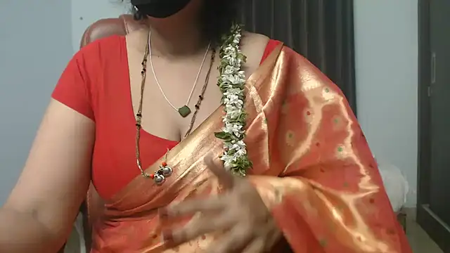 sunitha-3 Live XXX-chat