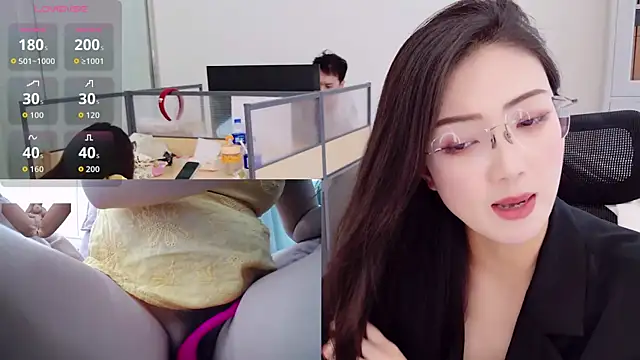 yangyang-777's Webcam Show