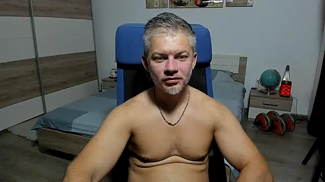 Вебкам-шоу RobbyShawz