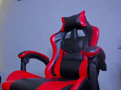 Master_Orioon élő XXX-chatje