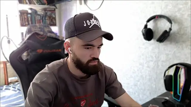 _Serious_Man – Naživo XXX chat
