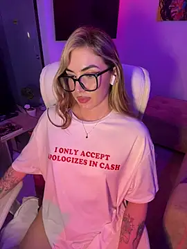 Yaii_ Live XXX-Chat