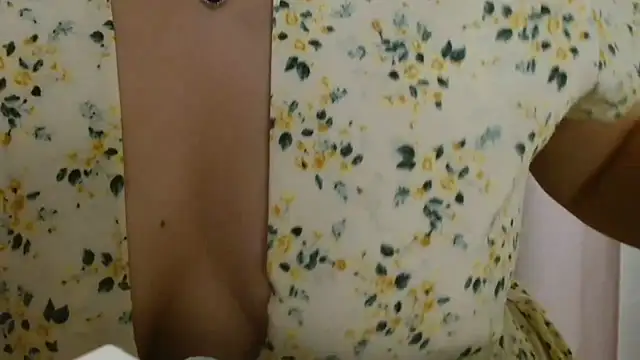 Czat XXX na żywo – 3littles
