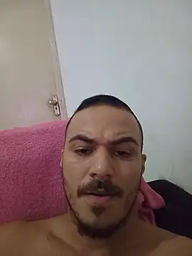 Show de Edneishenrique na webcam