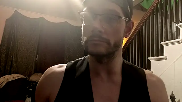 צ'אט XXX בשידור חי של MasterDaddyCool