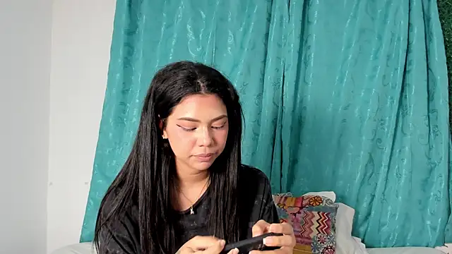 Nathy_Paez live XXX chat