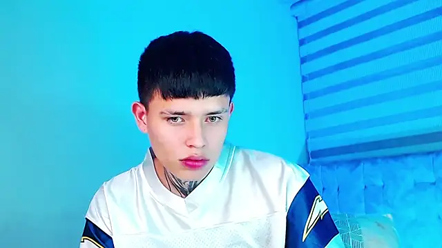 XXX chat uživo modela _justinmoon2