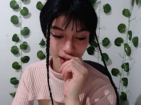 seraphina_31's Live XXX Chat