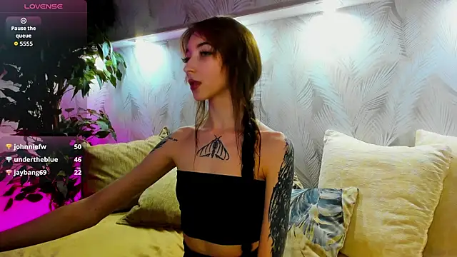 Chat +18 de Ellen_Hops ao vivo