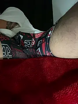 GusanoDelicioso's Live XXX Chat