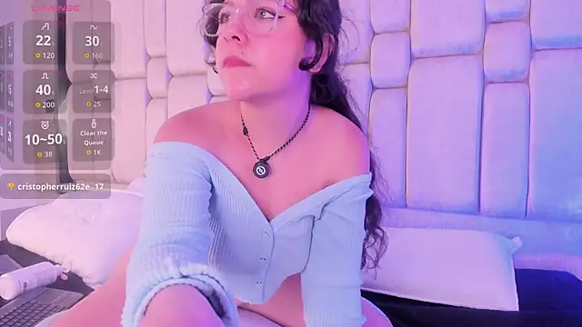 LilithBloom7's Live XXX Chat