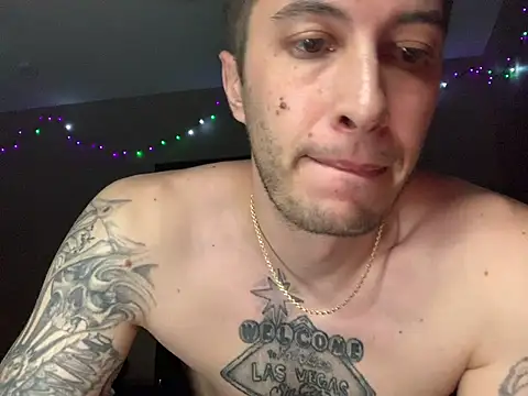 Chat XXX en directo de JuicyJoshy