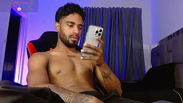 Damiano_walker Chat XXX live