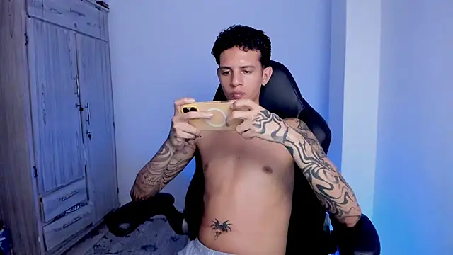 tylerrnovan Live XXX chat