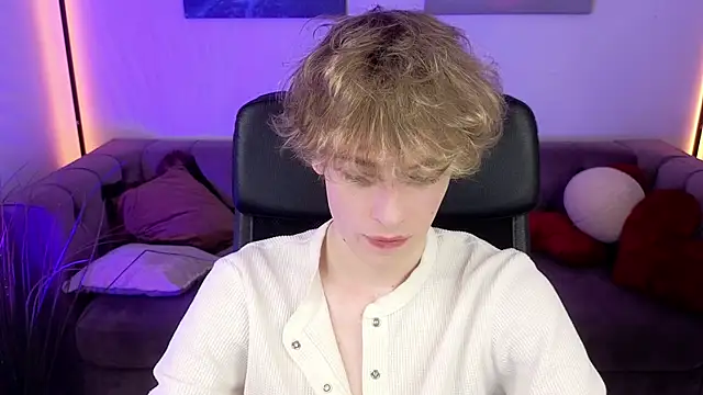 kevingarsiaa 라이브 XXX 채팅