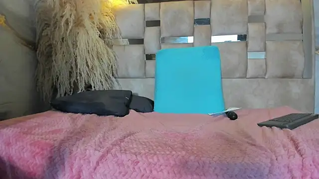 Danielaa_a Obrolan Langsung XXX