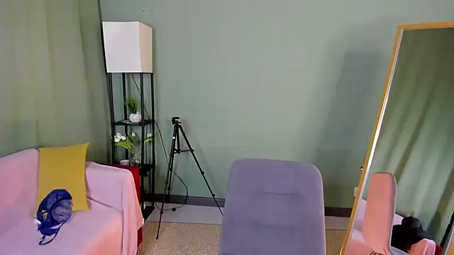 LeticiaRomano XXX чат на живо