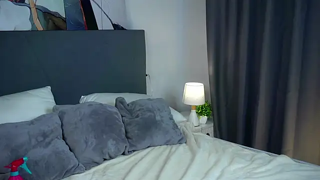 XXX chat uživo modela NanceeFinlay