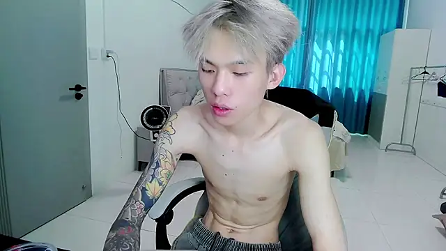 KPL-11's Live XXX Chat