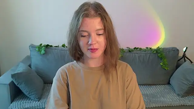 AmelieBlosom Adlı Modelin Canlı XXX Sohbeti