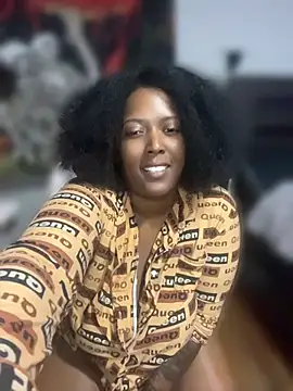 Oya999IAM's Live XXX Chat