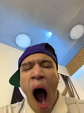 Dominik_Souza Live XXX-Chat