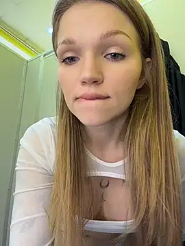 StreetSquirt Live XXX-Chat