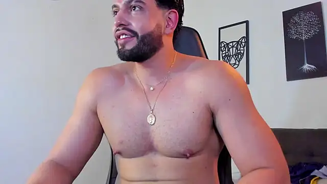Justin_kingX7 Adlı Modelin Canlı XXX Sohbeti